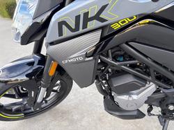 2025 CFMOTO 300 NK ABS