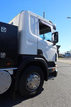 2011 Scania P Series P360