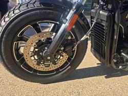 2026 Indian Scout Bobber 125th Anniversary BLACK CRYSTAL
