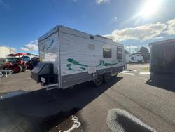 2014 Coromal Element B612s 6.1 Metres (20 Feet)