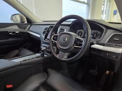2020 Volvo XC90 D5 Momentum