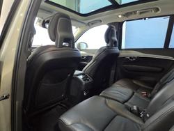 2020 Volvo XC90 D5 Momentum