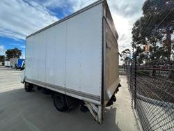 2010 Mitsubishi Canter FE85DG 4.0 WHITE