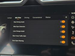 2025 MG ZS Excite