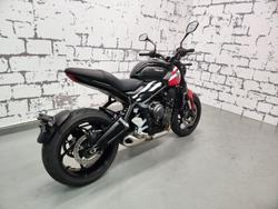 2026 Triumph Trident 660 Trident Black