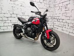 Triumph Trident 660