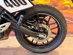 2026 Triumph Tracker 400 Tracker Black