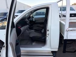 2012 Mitsubishi Triton GLX