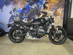 2024 BMW Motorrad R 12 HL BLACK