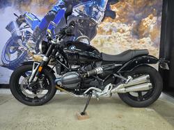 2024 BMW Motorrad R 12 HL BLACK