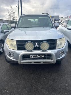 2013 Mitsubishi Pajero GLX-R