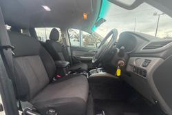 2016 Mitsubishi Triton GLS