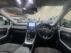 2023 Toyota RAV4 GXL