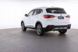 2023 MG HS Excite