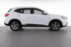 2023 MG HS Excite