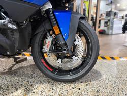 2026 BMW Motorrad 2026 BMW 1300CC R 1300 RT Impulse RACING-BLU