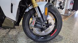 2026 BMW Motorrad R 1300 RS LIGHTWHITE UNI