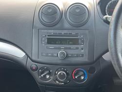 2010 Holden Barina