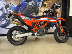 2023 Ktm 690 SMC R ORANGE