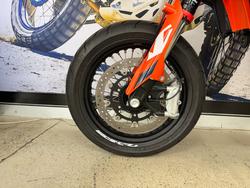 2023 Ktm 690 SMC R ORANGE
