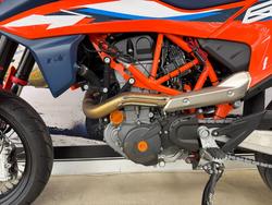 2023 Ktm 690 SMC R ORANGE