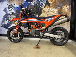 2023 Ktm 690 SMC R ORANGE