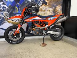 2023 Ktm 690 SMC R ORANGE