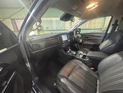 2022 Isuzu MU-X LS-T