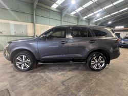 2022 Isuzu MU-X LS-T