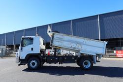 2014 Isuzu F Series FVR 1000