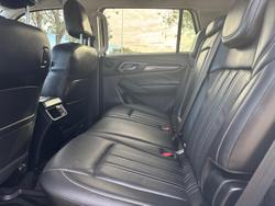 2023 Isuzu MU-X LS-T