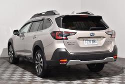 2024 Subaru Outback AWD Touring