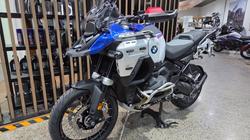 2026 BMW Motorrad R 1300 GS ADVENTURE RACINGBLUE METALLIC