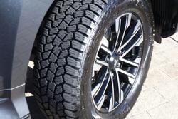 2022 Mitsubishi Pajero Sport GLS