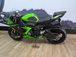 2013 Kawasaki ZX-6R (ZX636) NON ABS GREEN