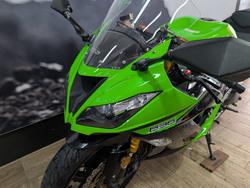 2013 Kawasaki ZX-6R (ZX636) NON ABS GREEN