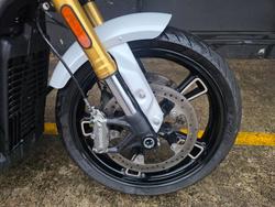 2025 Indian SCOUT 101 LIMITED GHOST WHITE METALLIC
