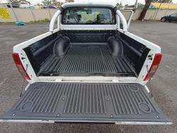 2014 Nissan Navara Silverline SE