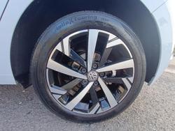2018 Volkswagen Polo beats