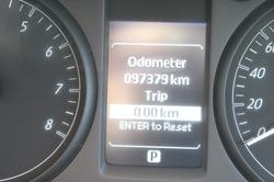 2010 Holden Commodore Omega