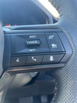 2025 Mitsubishi Triton GSR MV MY25 4X4 Dual Range White Diamond