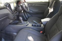 2025 Isuzu D-MAX X-RIDER