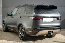2025 Land Rover Discovery D350 Tempest