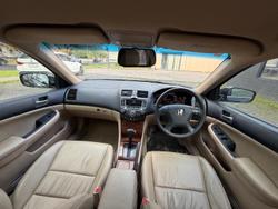 2005 Honda Accord VTi 7th Gen Nighthawk Black