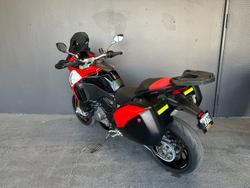 2022 Ducati MULTISTRADA V4 PIKES PEAK R