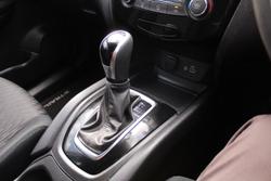 2022 Nissan X-TRAIL ST+