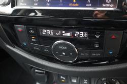 2024 Nissan Navara PRO-4X
