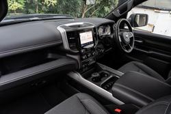 2026 RAM 1500 Express Black Edition Hurricane SO
