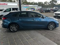 2022 Kia Cerato Sport+