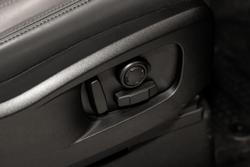 2025 Land Rover Defender 90 P425 X-Dynamic SE
